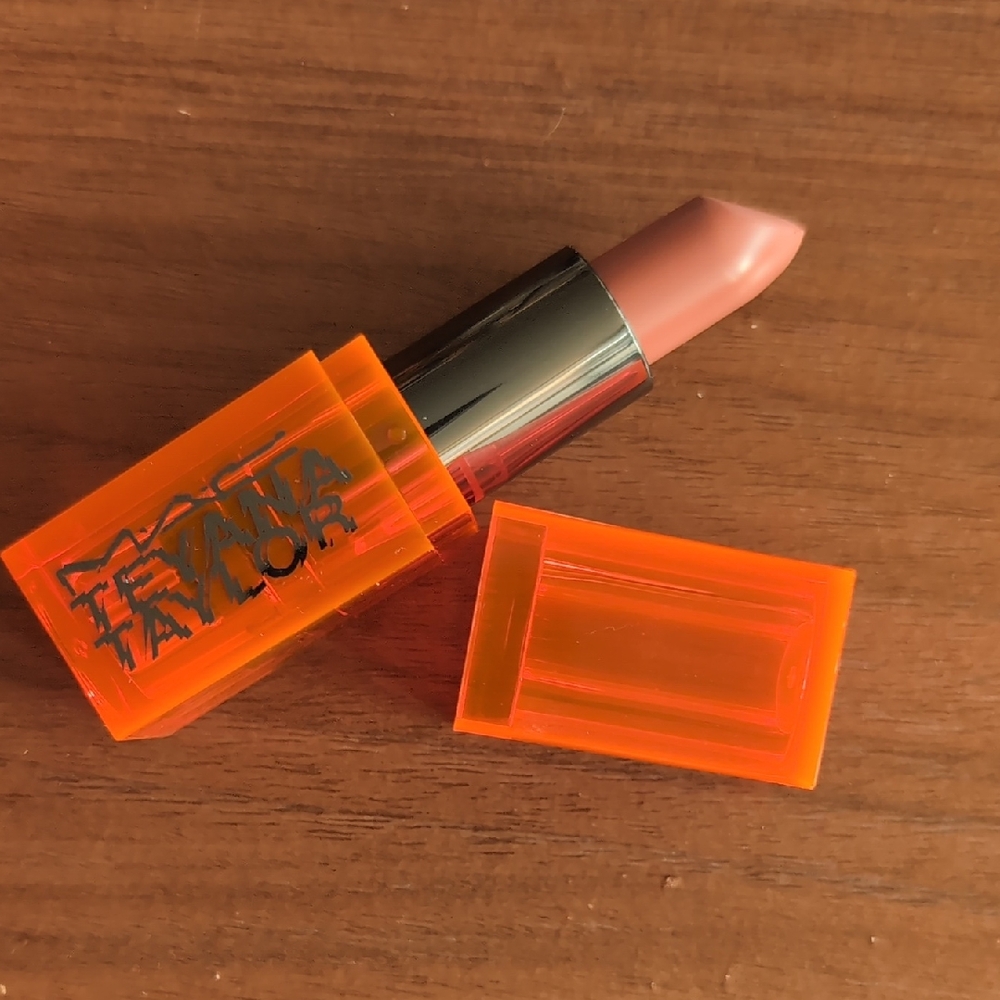 MAC Teyana Taylor Good Moaninnnn Lipstick